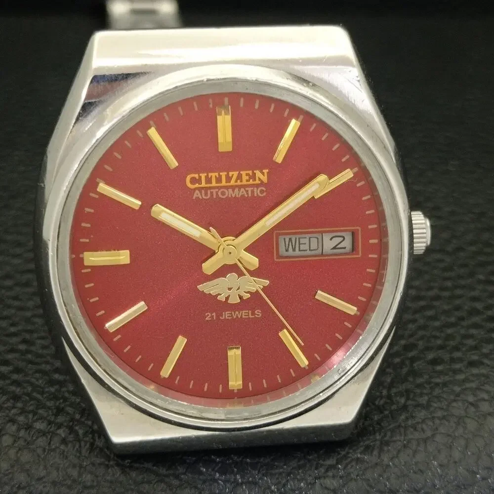 Vintage 1987 Citizen Automatic Mens Silver Watch W/daydate & Red accents